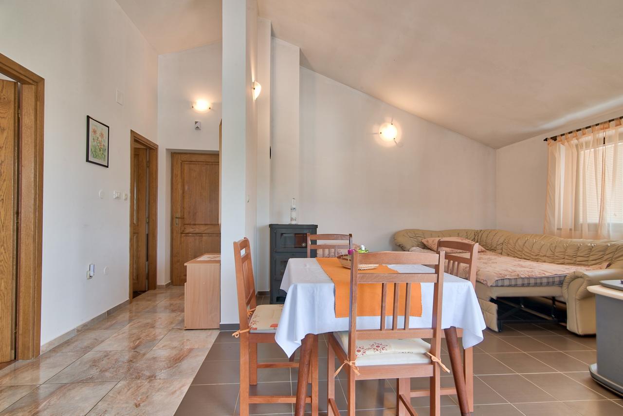 Apartment Maja Stinjan Bagian luar foto